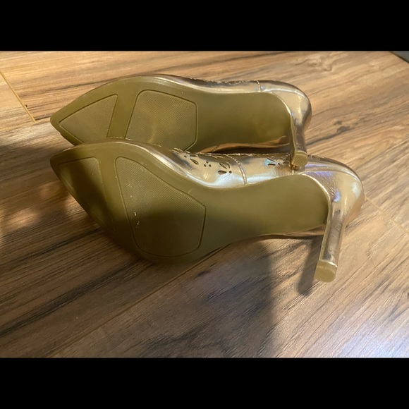 Lauren Conrad rose gold shoes - Picture 2 of 3